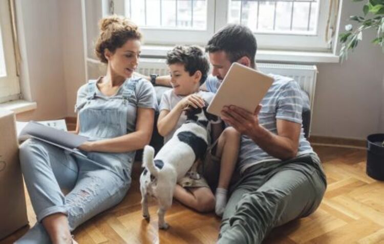 муж боится переезжать