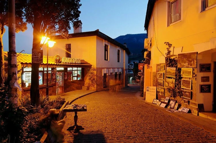 переезд в крым на пмж