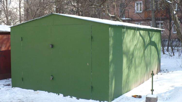 Как правильно перевезти металлический гараж? 