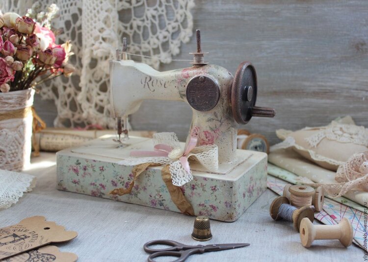 как правильно перевезти швейную машину в другой город